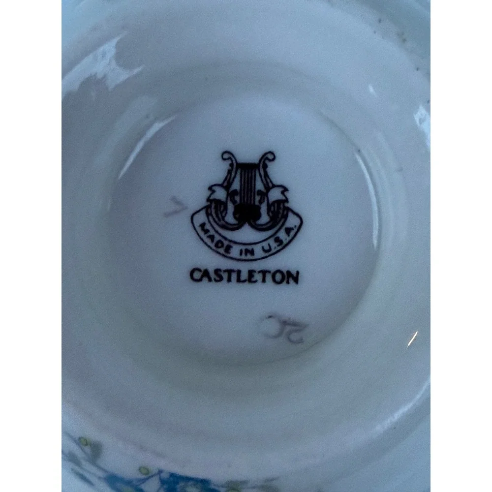 Castleton China Devon Blue Hill Footed Teacups Set of 4 Floral Gold Trim vintage